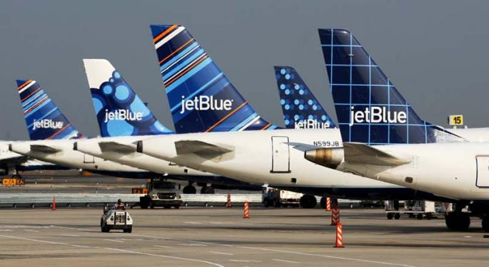 If You Invested $1,000 In JetBlue Airways Stock One Year Ago, Here's How Much You'd Have Now