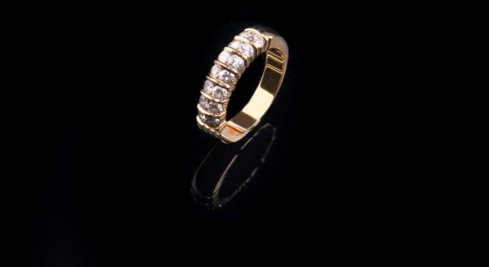 Every Kiss Begins With... Signet's Kay Jewelers Accused Of Selling Fake Diamonds