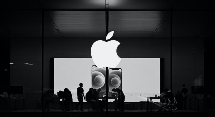 Apple despide a empleada por liderar movimiento #AppleToo