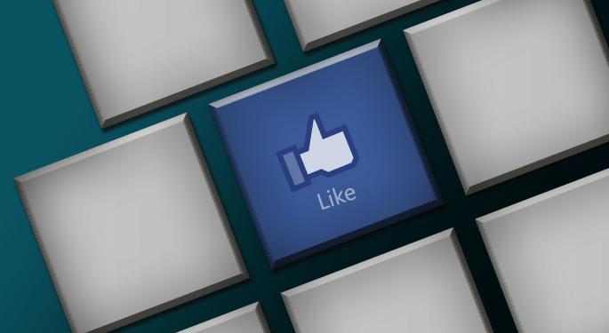 Analysts Continue To Press 'Like' On Facebook