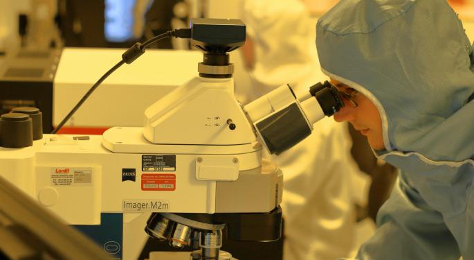 AstraZeneca Could Resume US COVID-19 Vaccine Trial This Week As FDA Review Complete: Report