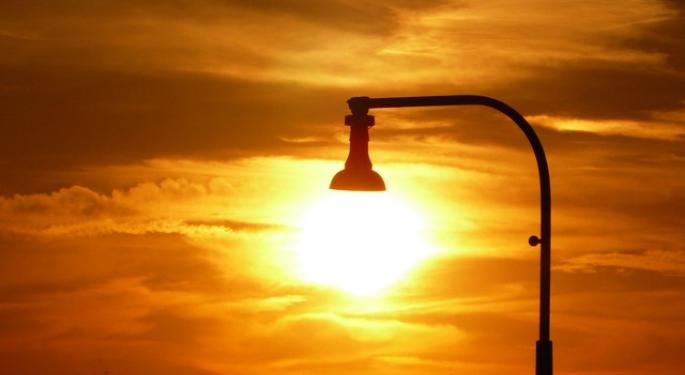 Standpoint Research Shines A Light On 2 Solar Stocks