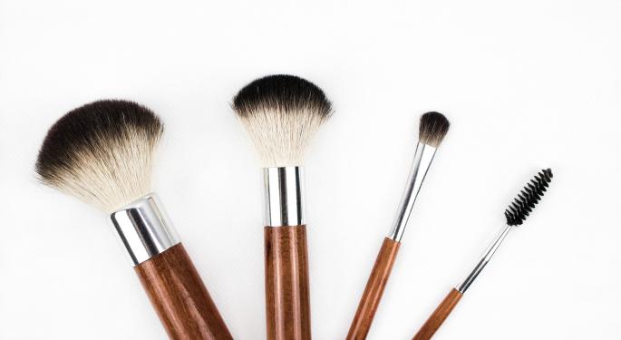 Here's Why Estee Lauder Shares Deserve To Trade At A Premium