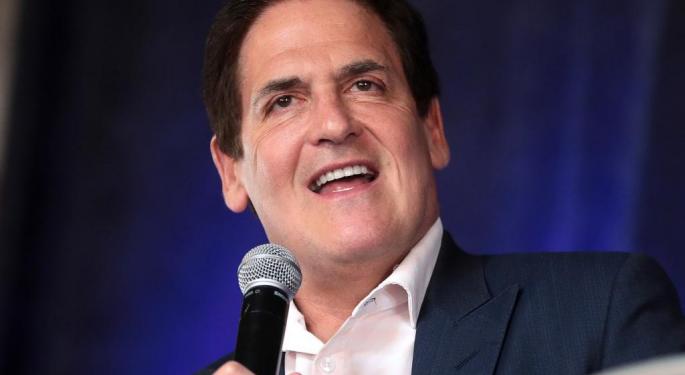 Mark Cuban Owns Almost $1B Of Amazon Stock, Calls It The 'Best Startup In The World'