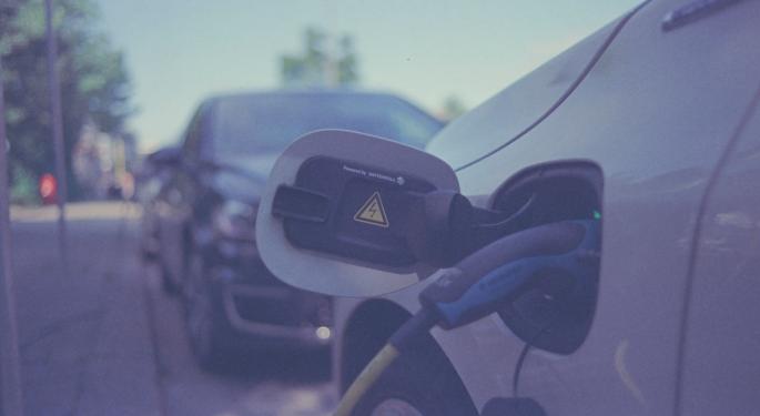 La venta de coches eléctricos a batería subirá en 5 años según Ark Invest