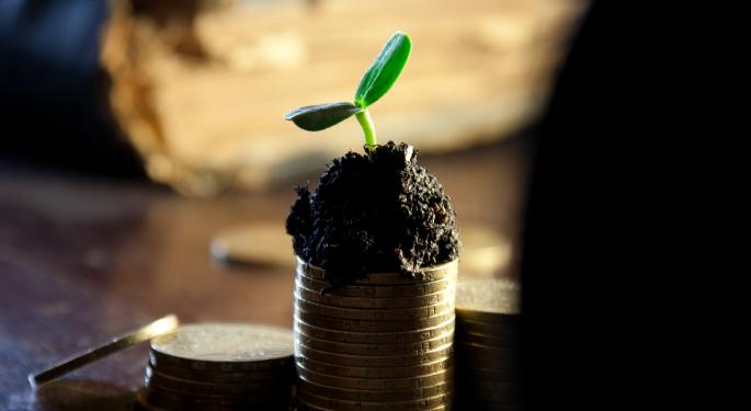 Deutsche Bank: 3 Ways To Buy The Banking Dip