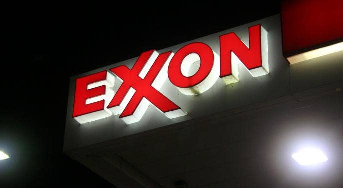 Cramer dice di comprare Exxon sul ribasso