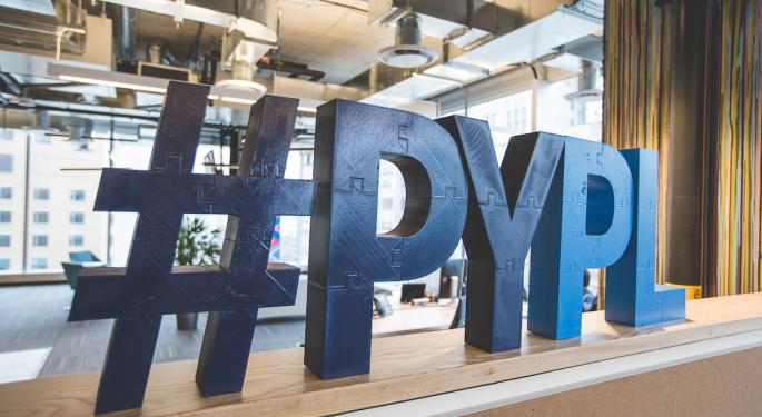 Is PayPal's Stock Chart Showing It's In Trouble?