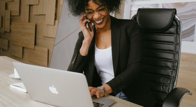 American Express Delivers On Small Business Plans With Kabbage Checking