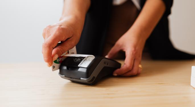BZ Bites: Fintech Stellar Closes On $7M For Credit-Building App