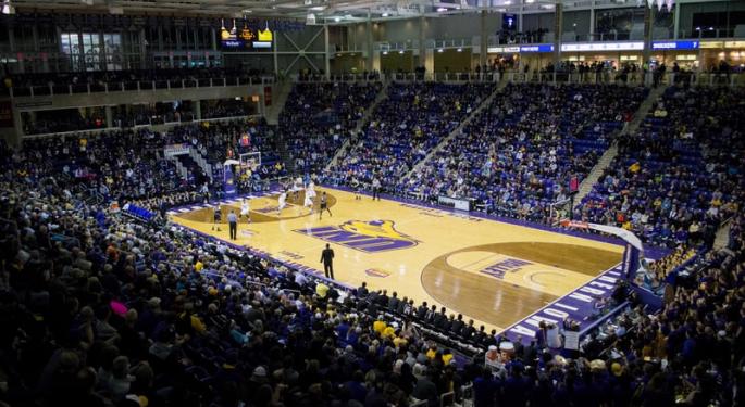 'A Transformational Period': New Possibilities for Athletes, Corporations After NCAA's NIL Decision