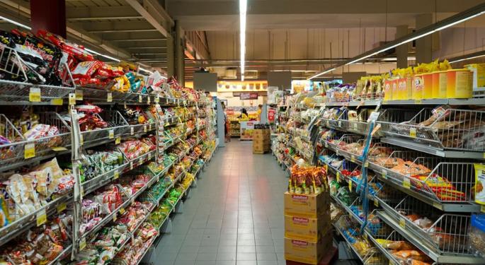 US Consumer Sentiment Drops To Lowest Level Since Pandemic's Onset