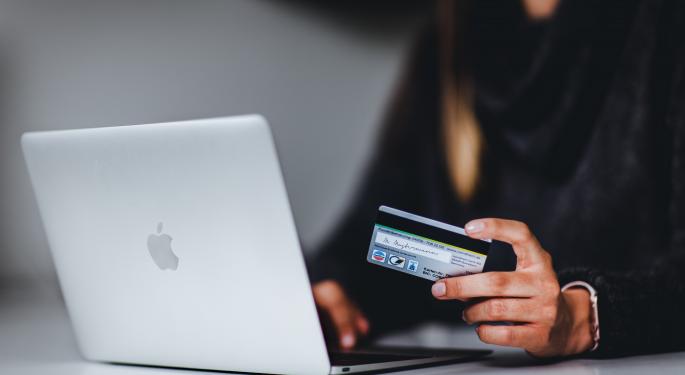 This E-Commerce Company Has a Better 5-Year Return Than Amazon And Walmart