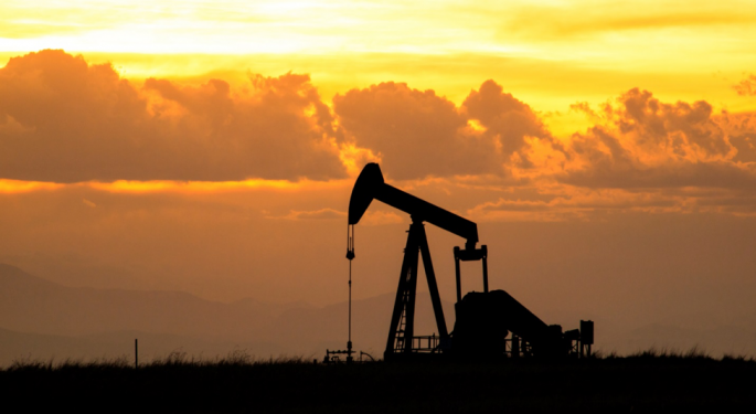 Three Traders- Three Strategies for the Crude Oil Close