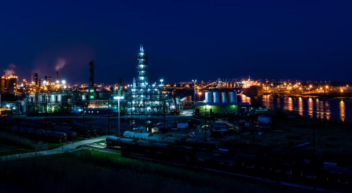 Petroleum Paradox Explained: Why Crude Prices Are Dropping And Gasoline Prices Rising In The Wake Of Harvey