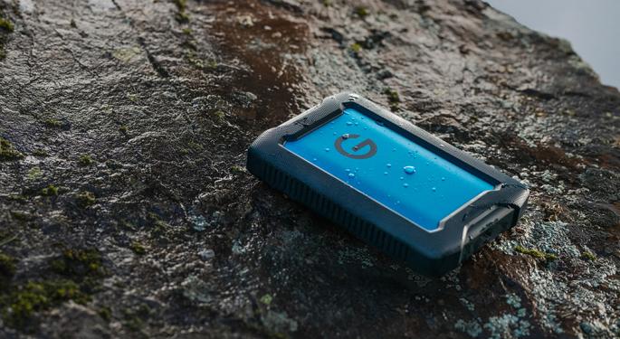 3 Reasons Why RBC Is Bullish On Western Digital