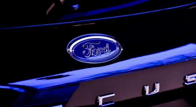 Ford podría instalar estaciones de carga tipo Superchargers