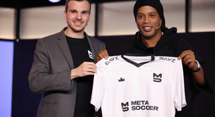 BAYZ invierte en MetaSoccer mientras anuncia una asociación con Ronaldinho
