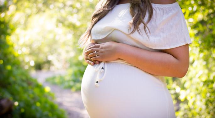 Is It Safe To Use Cannabis While Pregnant? New Study Suggests It Can Cause Aggression & Anxiety In Children