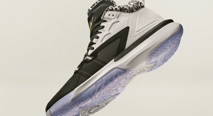 Nike Launching Zion Williamson Signature Shoe, Loses Kobe Bryant Shoe Rights