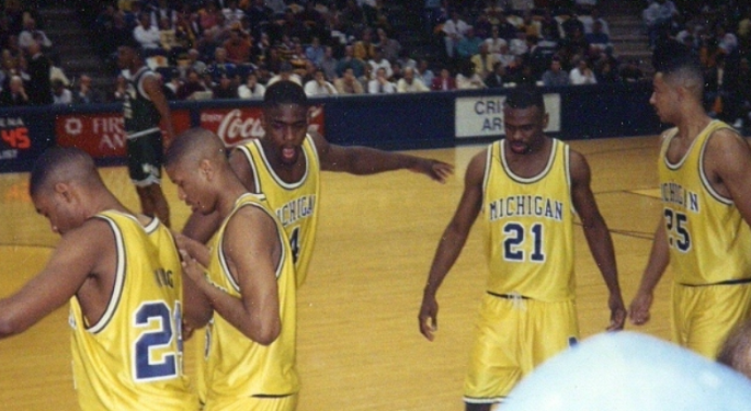 11 Athletes That Would Have Made Bank On New NCAA NIL Ruling: Reggie Bush, 'Fab 5' And More
