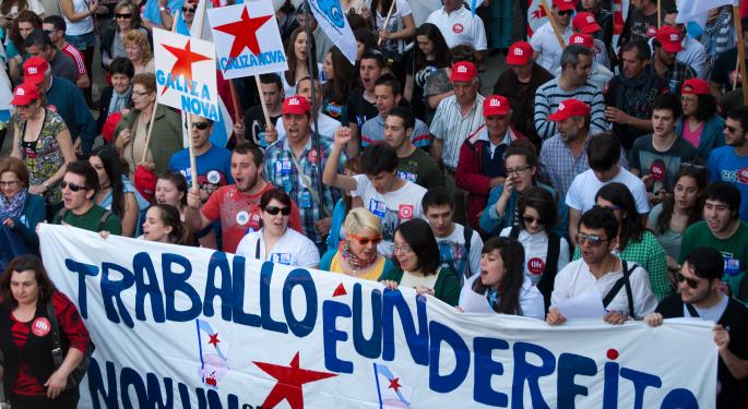 Spanish Unemployment Drops In Second Quarter For First Time In Two Years