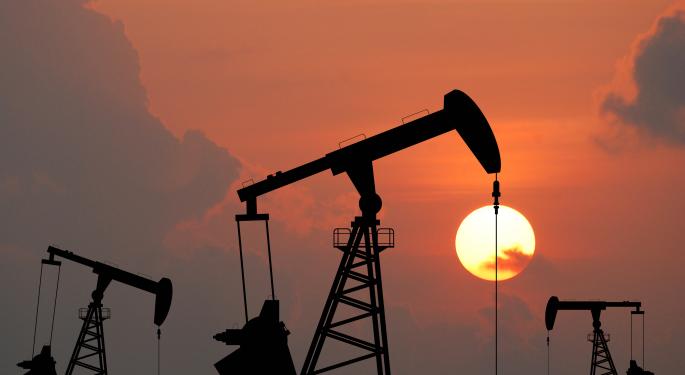 Three Energy Stocks with 25 Percent Potential Upside ACI, CIE, HAL