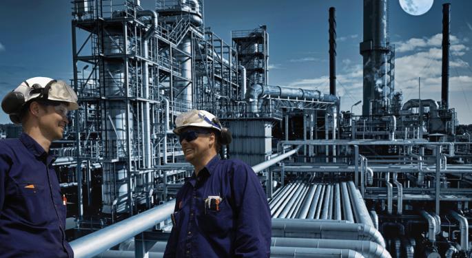 Three 'Elite' Oil and Gas Stocks HAL, PSX, TSO