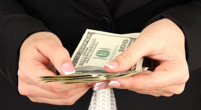 Wages and Salaries Advance 0.2%, Utilities Drive Modest Spending Growth