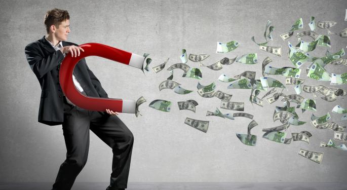 Nick Raich, CEO Of The Earnings Scout, Sees Acceleration In Earnings 