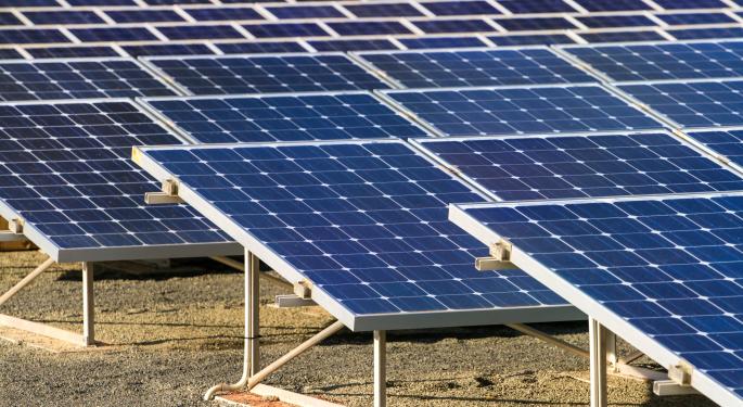 Short Interest In SolarCity Spikes, First Solar Falls AEIS, FSLR, SCTY