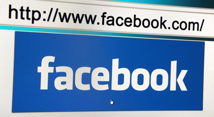 Facebook Sharing Social Media Conversations with TV Networks FB