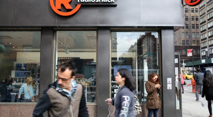 Over 1,000 Store Closures Coming For RadioShack Following Poor Earnings Report