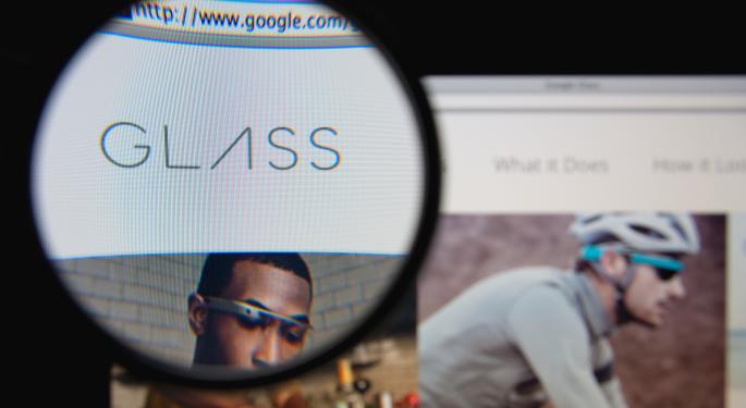 6 Reasons Google Glass Needs More Positive Buzz