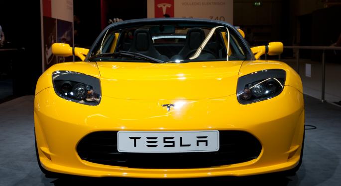 'No One Wants to Build Electric Cars Other Than Tesla,' Says David Booth TSLA