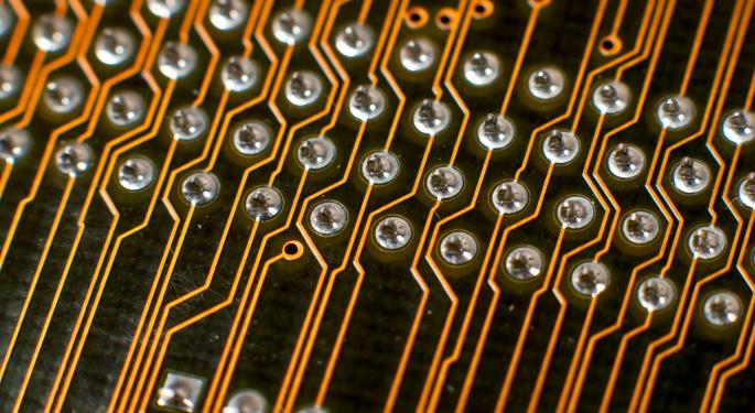 AMD is on Life Support While these Semiconductor Stocks Thrive