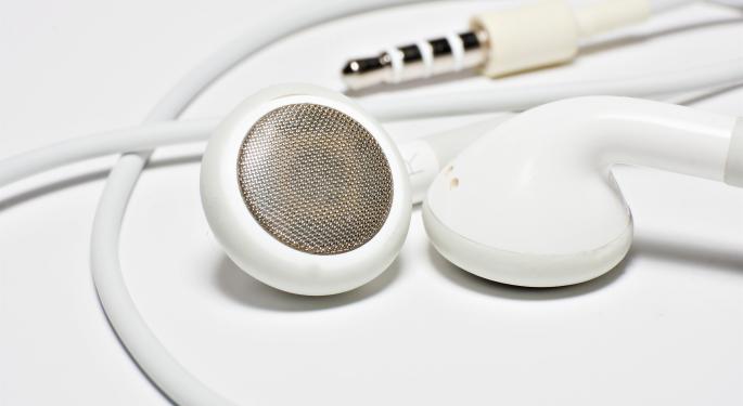 Apple's iRadio Could Sink Pandora - But Not Spotify