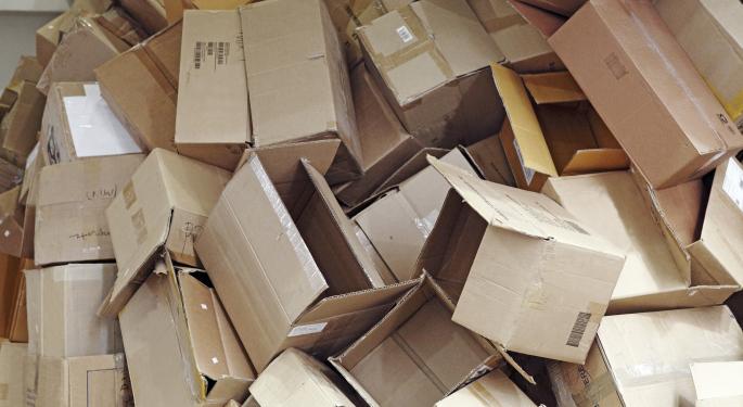 Insiders at Graphic Packaging Are Dumping Shares: Should You?