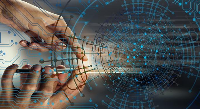 Why Wells Fargo Is Turning Bullish On Arista Networks, Neutral On Cisco