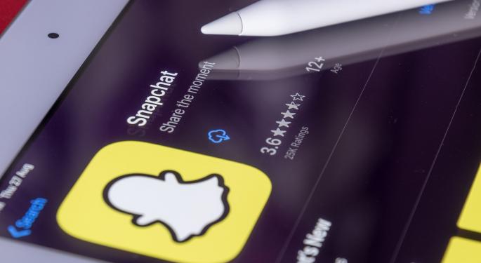 Apple App Store Analysis: Snapchat Passes Amazon, Facebook