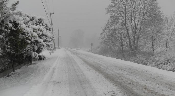 Snowstorms To Hit Two Corners Of US This Weekend