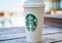 KeyBanc Declassa Starbucks