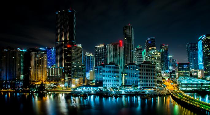 Miami Passes Mayor's Bitcoin Resolution: What You Need To Know