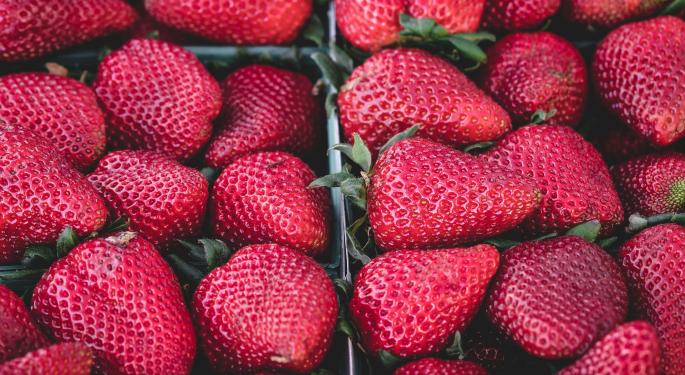 Barron's Picks And Pans: Whole Foods, Oaktree Capital, Cabela's And More