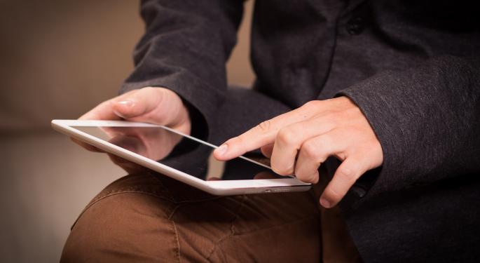 Who Needs iPhones? Apple Banks On iPad Growth