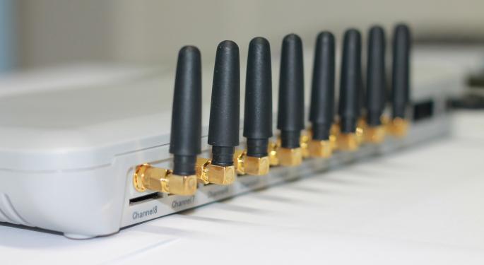 Argus Downgrades Adtran After 'Weak' Q1