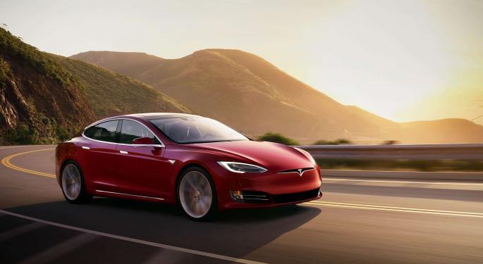 Tesla Falls On Q4 Earnings: 3 Analysts On What's Next For EV Stock