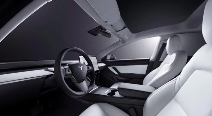 NTSB Says Tesla's Use Of Term Full Self-Driving is 'Irresponsible,' should Address 'Basic Safety Issues' First: WSJ
