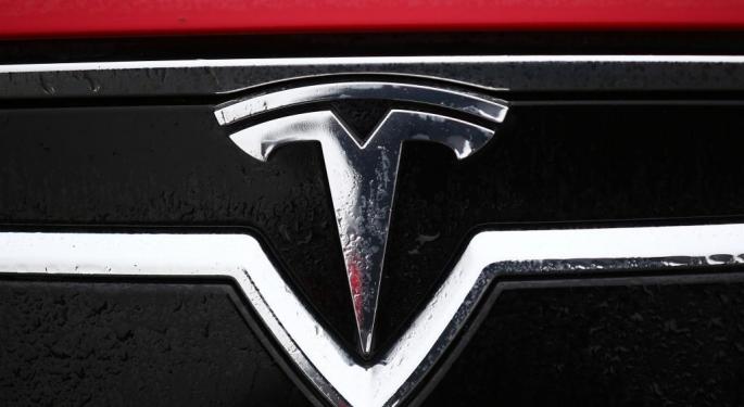 Introducing The $1 Trillion TaaS Industry And Why Tesla Could Dominate