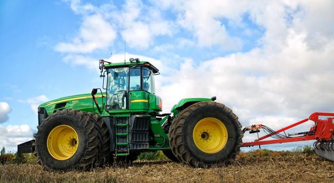 Deere Hits All-Time Highs; Wells Fargo Thinks It Can Go Higher